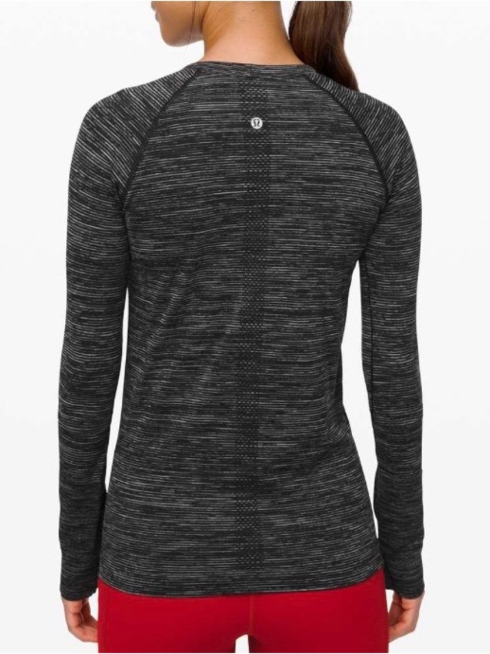 lululemon athletica Women’s Long Sleeve Seamless Top - Charcoal Heather size 6